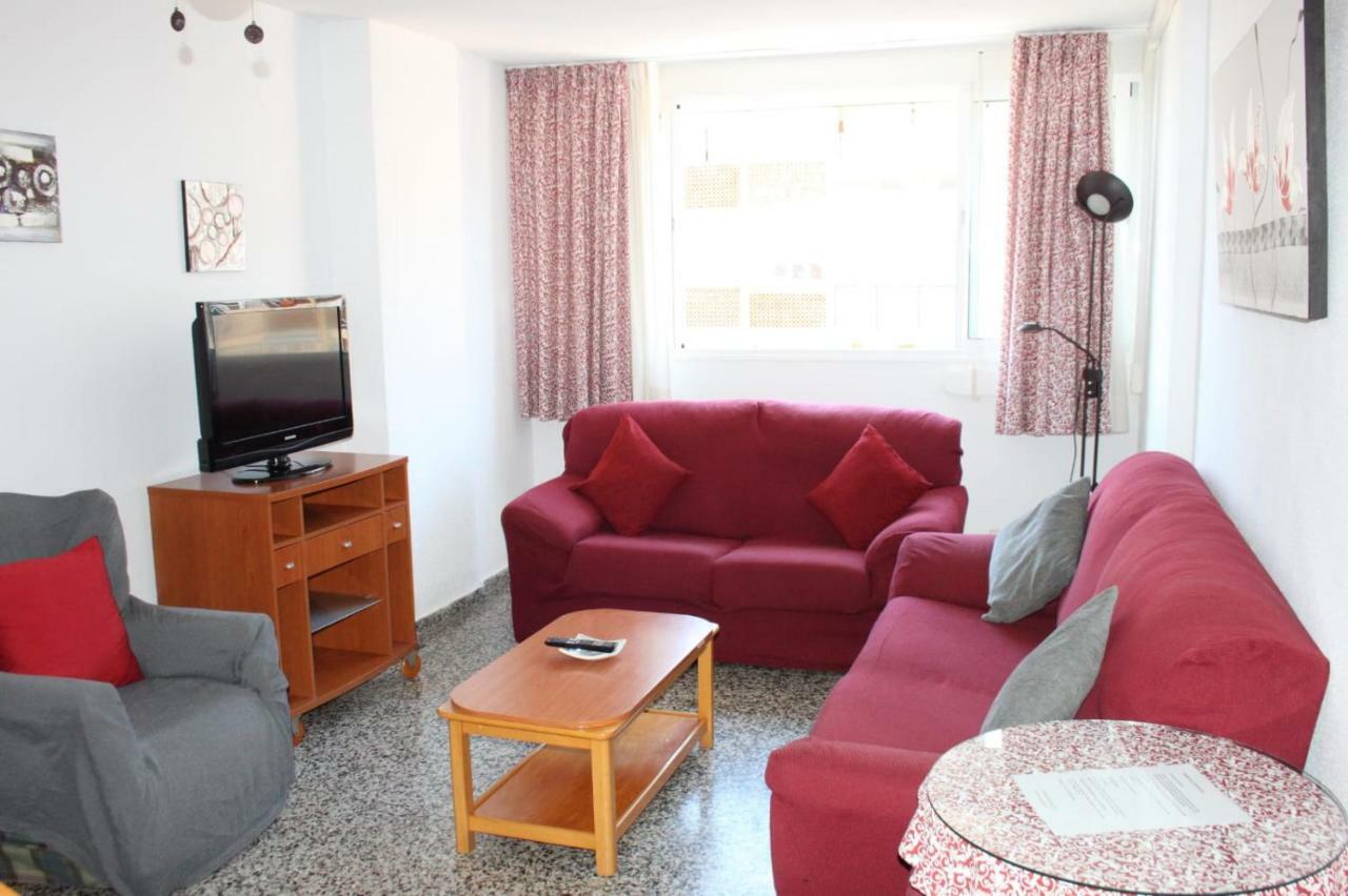 Apartamento Plaza Reina Apartment Malaga Exterior photo